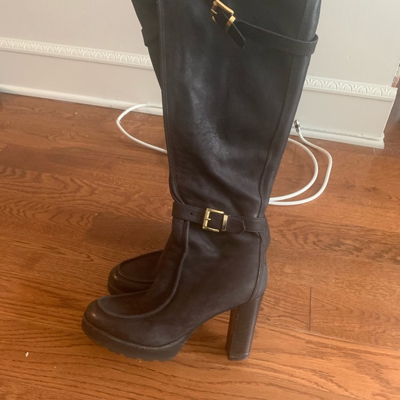 Winter boots - Picture 2 of 2